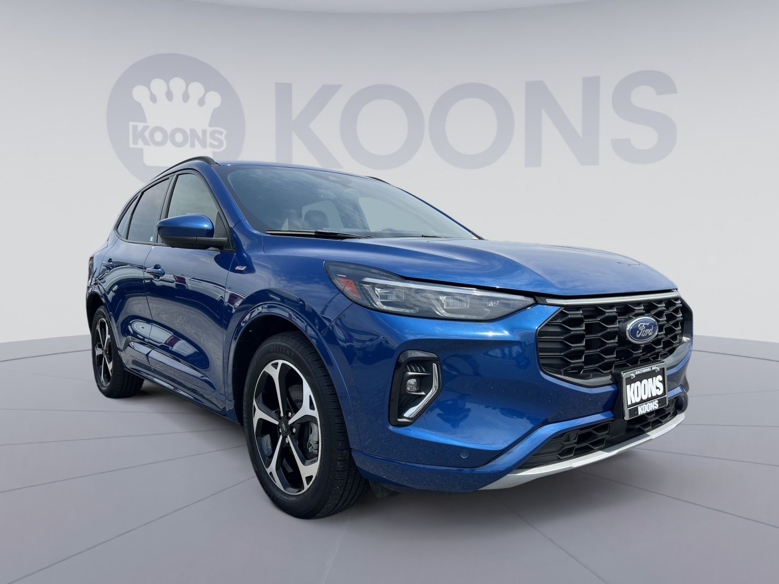 Certified 2023 Ford Escape ST-Line Elite AWD/4WD image 10
