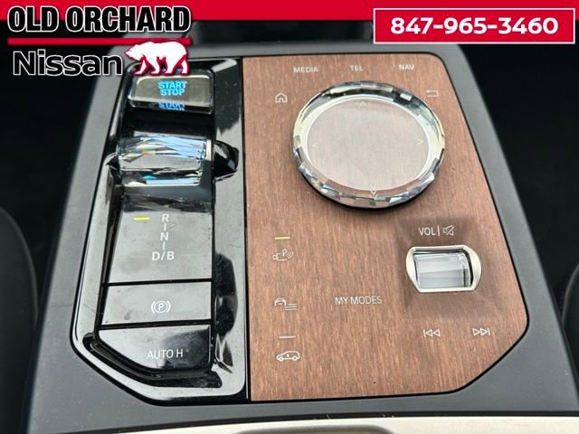 Used 2023 BMW iX xDrive50 w/ Ultimate Package 2 image 21