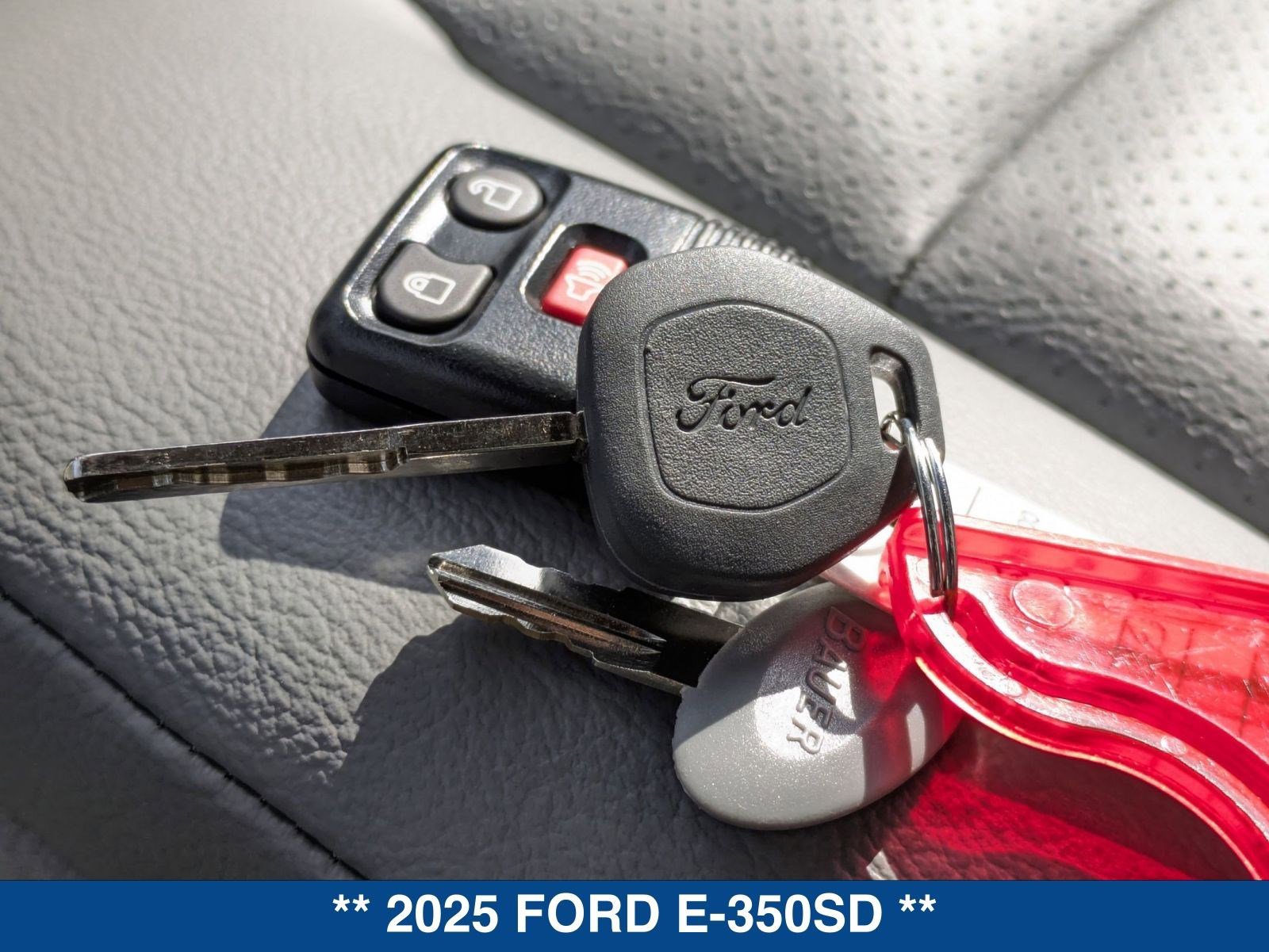 New 2025 Ford E-350 and Econoline 350 Super Duty w/ Power Equipment Group image 28