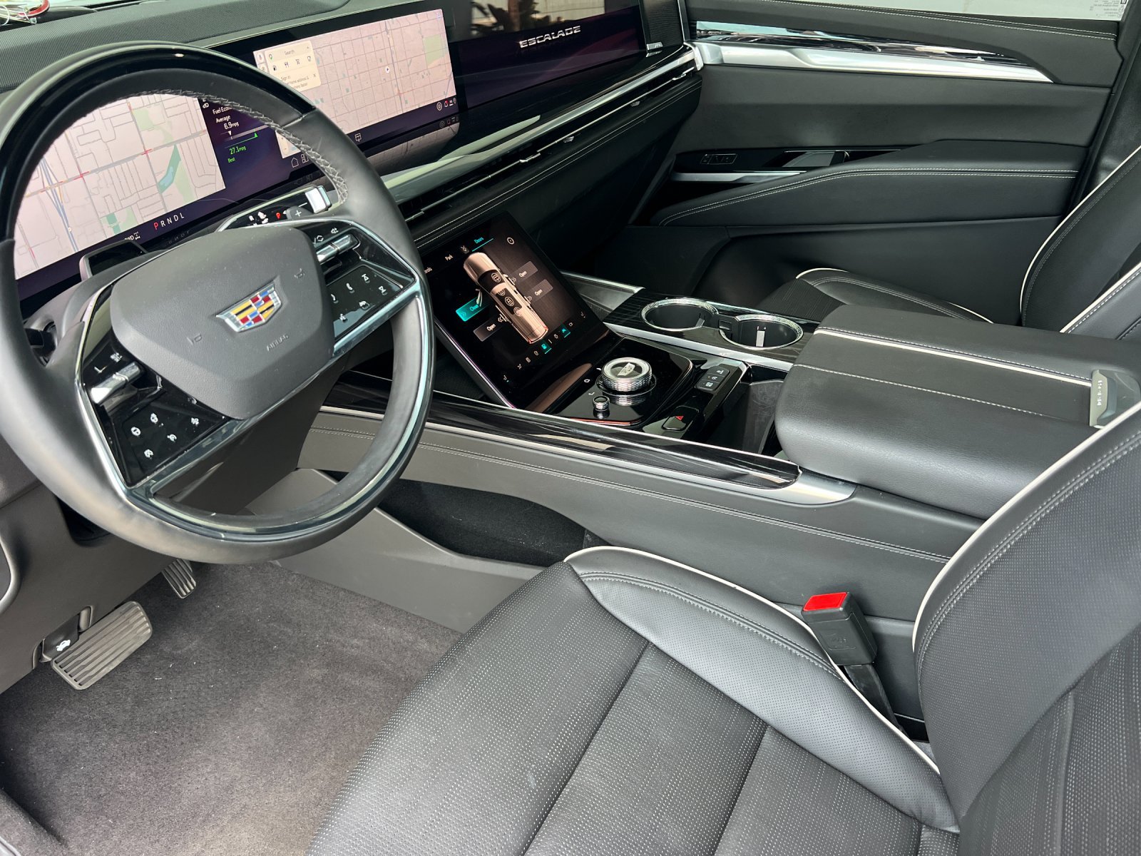 Certified 2025 Cadillac Escalade Sport w/ Touring Package AWD/4WD image 8