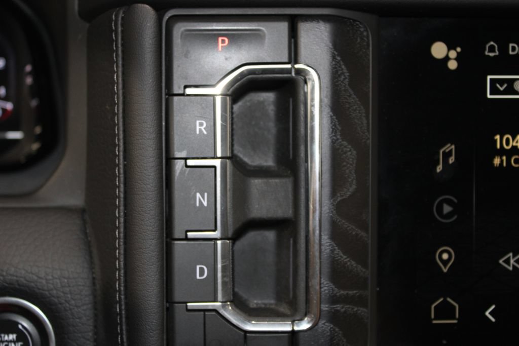 Used 2024 GMC Yukon Denali RWD image 48