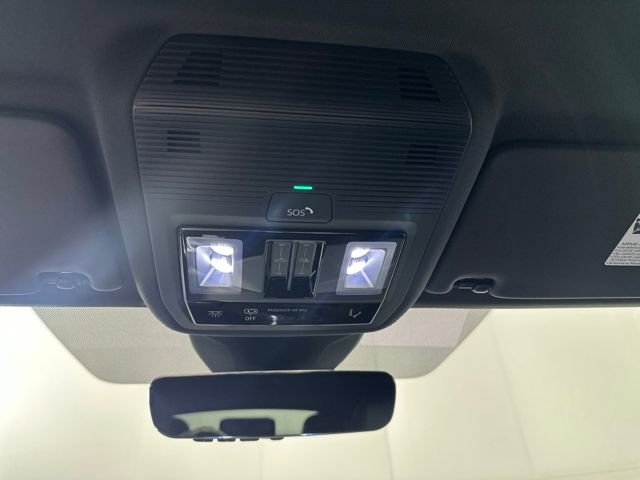 Used 2024 Audi Q4 e-tron Prestige w/ Black Optic Plus Package image 23