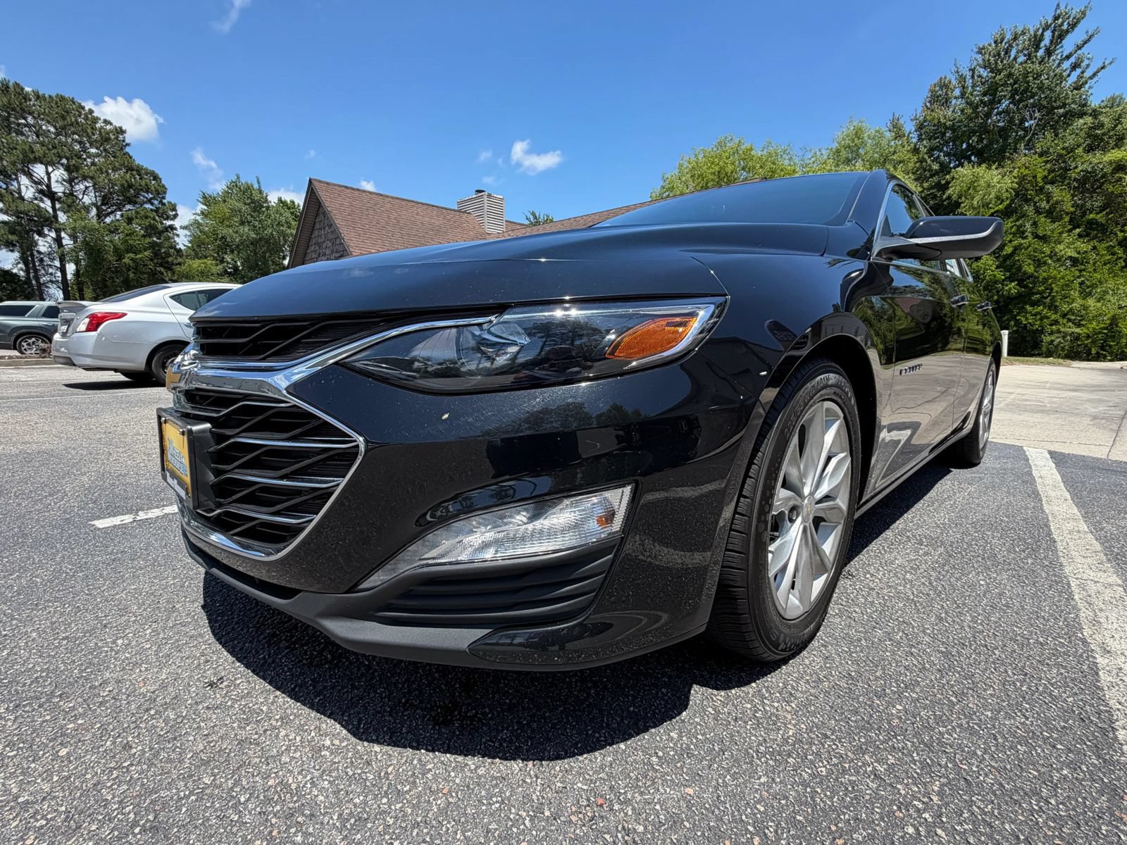 Used 2023 Chevrolet Malibu LT w/ Driver Confidence Package FWD image 10