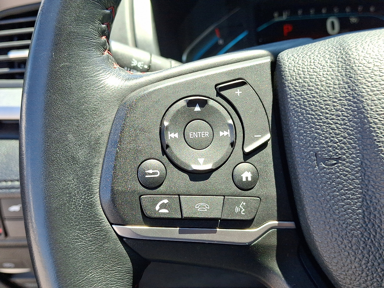 Used 2023 Honda Odyssey Sport image 19