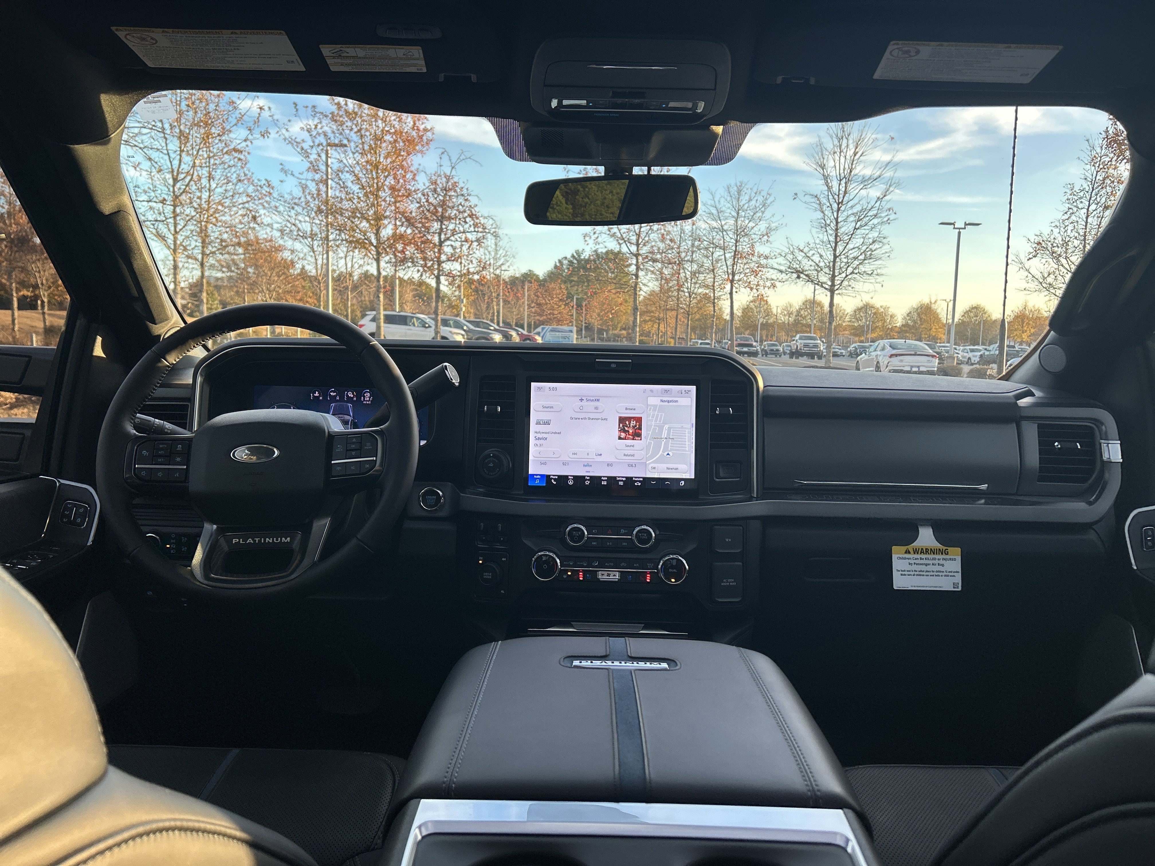 Used 2025 Ford F450 Platinum image 29