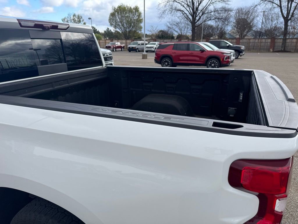 Used 2022 Chevrolet Silverado 1500 LTZ w/ Technology Package image 15