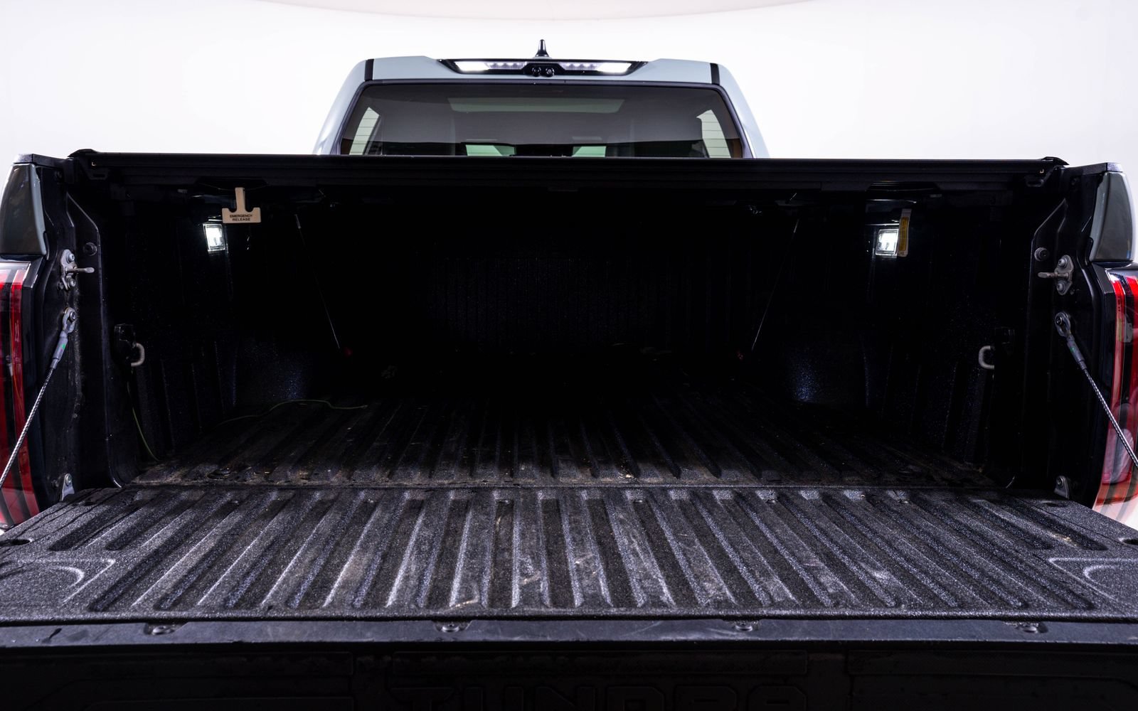 Used 2024 Toyota Tundra Platinum AWD/4WD image 21