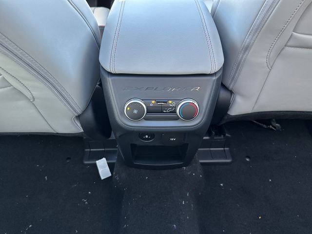 New 2026 Ford Explorer Active w/ Active Comfort Package image 22