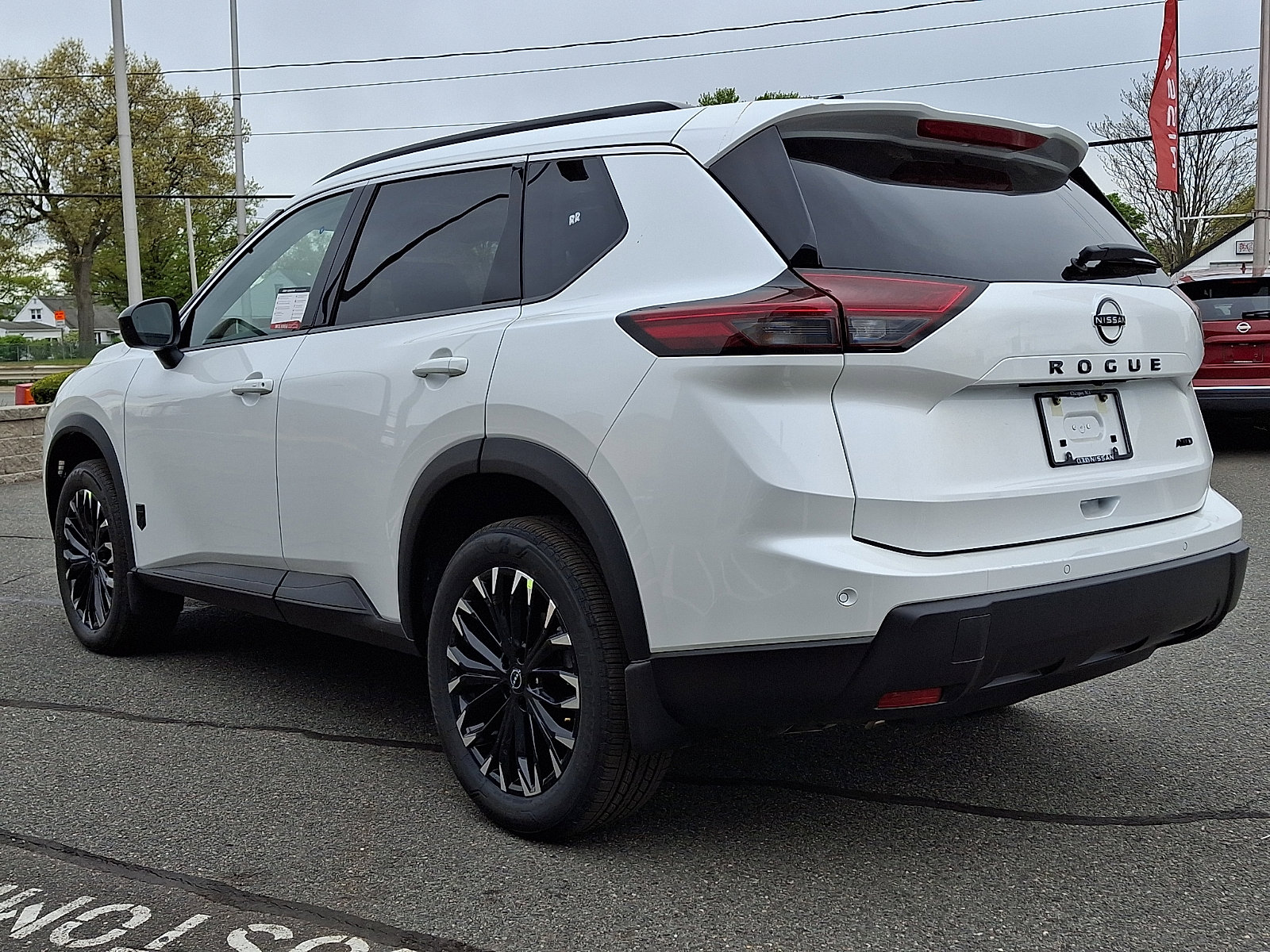 New 2026 Nissan Rogue SV AWD/4WD image 3