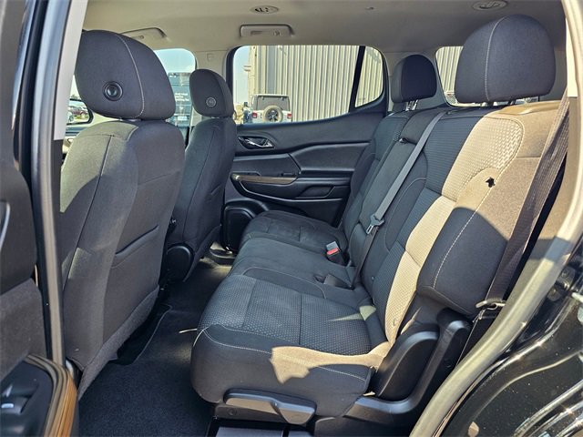 Used 2021 GMC Acadia SLE image 13