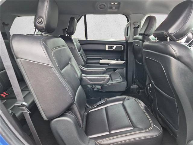 Used 2020 Ford Explorer XLT w/ Equipment Group 202A RWD image 21
