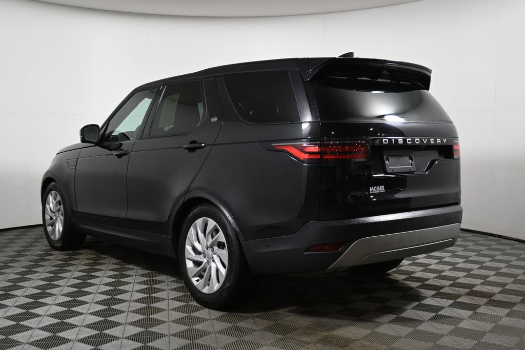Used 2024 Land Rover Discovery S AWD/4WD image 5