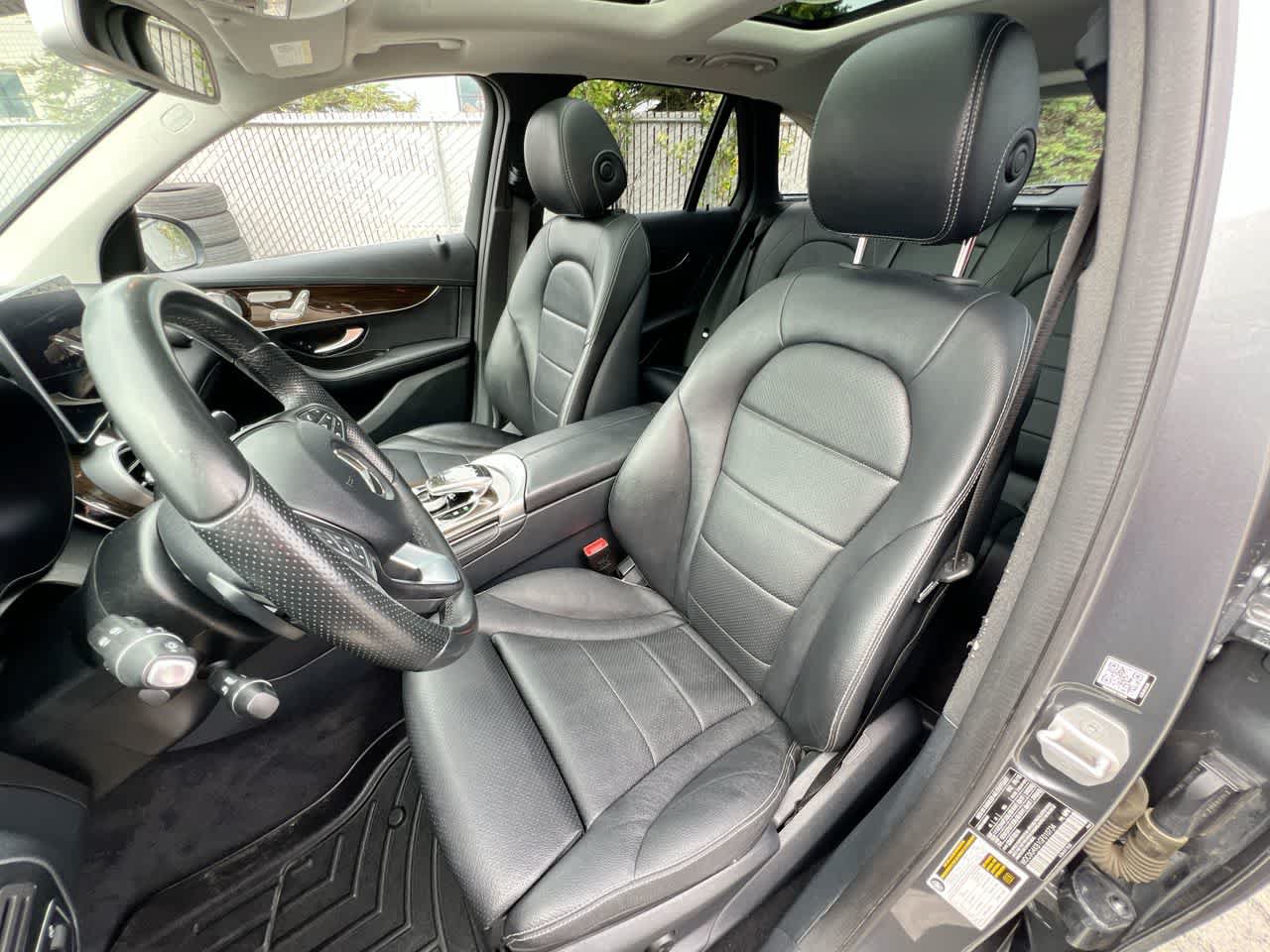Used 2016 Mercedes-Benz GLC 300 4MATIC image 11