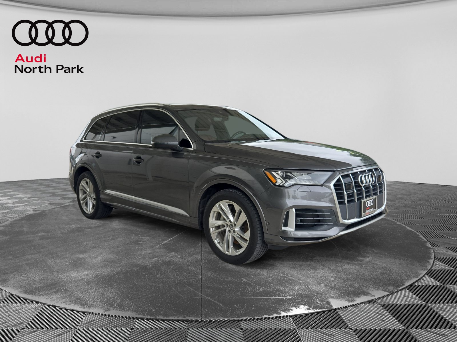 Used 2020 Audi Q7 3.0T Prestige w/ Prestige Package AWD/4WD image 7