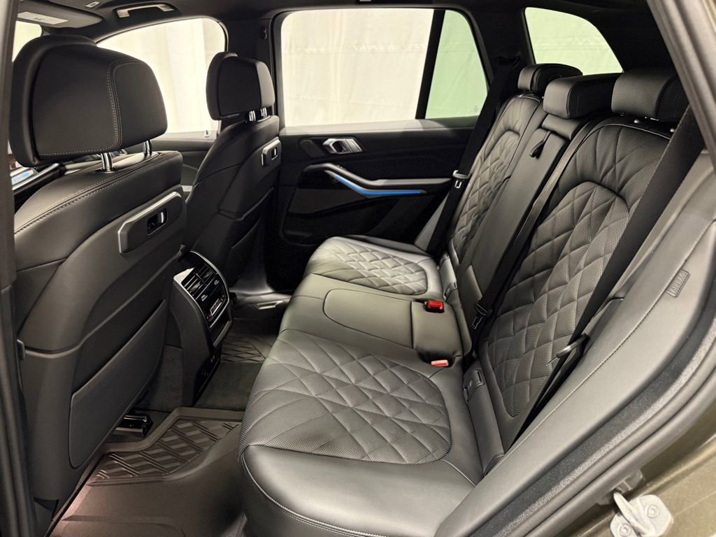 Used 2026 BMW X5 xDrive40i w/ Off-Road Package image 24