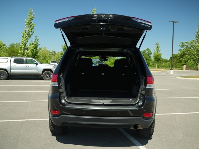 Used 2022 Jeep Grand Cherokee Laredo E RWD image 17