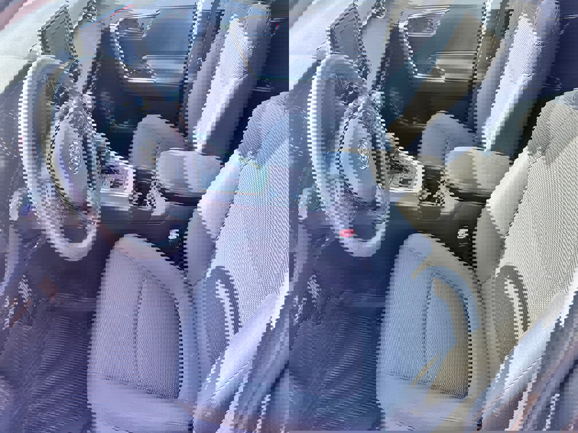 Used 2019 Toyota RAV4 LE w/ All Weather Liner Package image 5