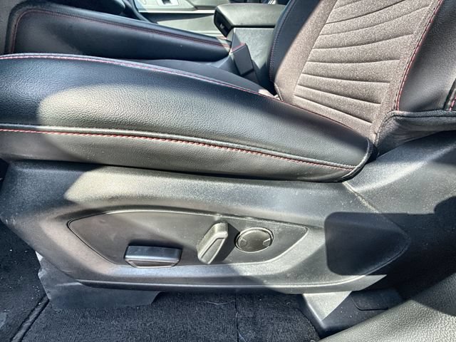 Used 2026 Ford Explorer ST-Line AWD/4WD image 12