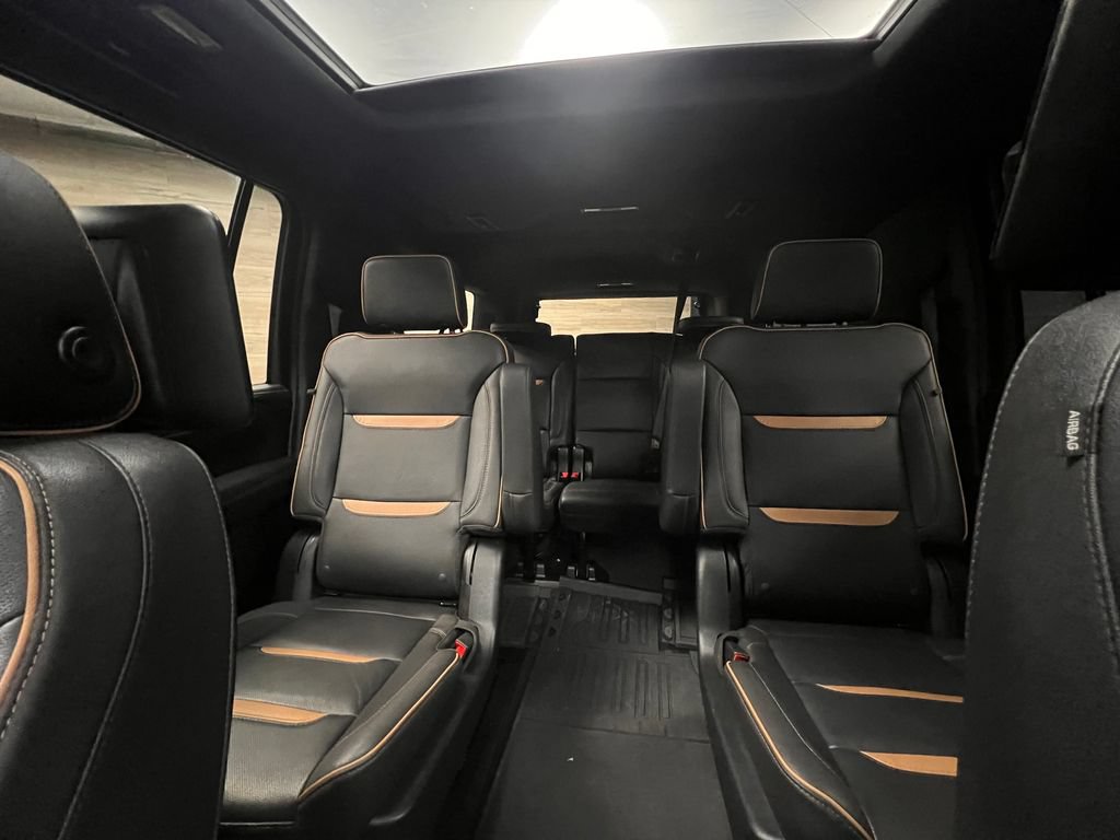 Used 2023 GMC Yukon XL AT4 w/ Max Trailering Package AWD/4WD image 10