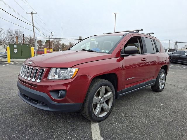 Used 2011 Jeep Compass Limited w/ Sun/Sound Group image 3