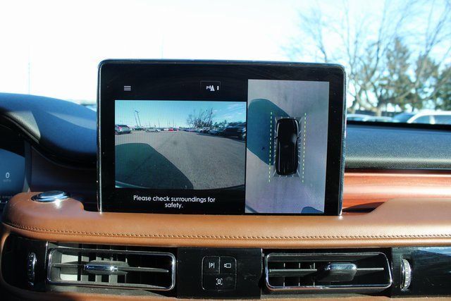 Used 2021 Lincoln Aviator Reserve w/ Elements Package Plus image 23