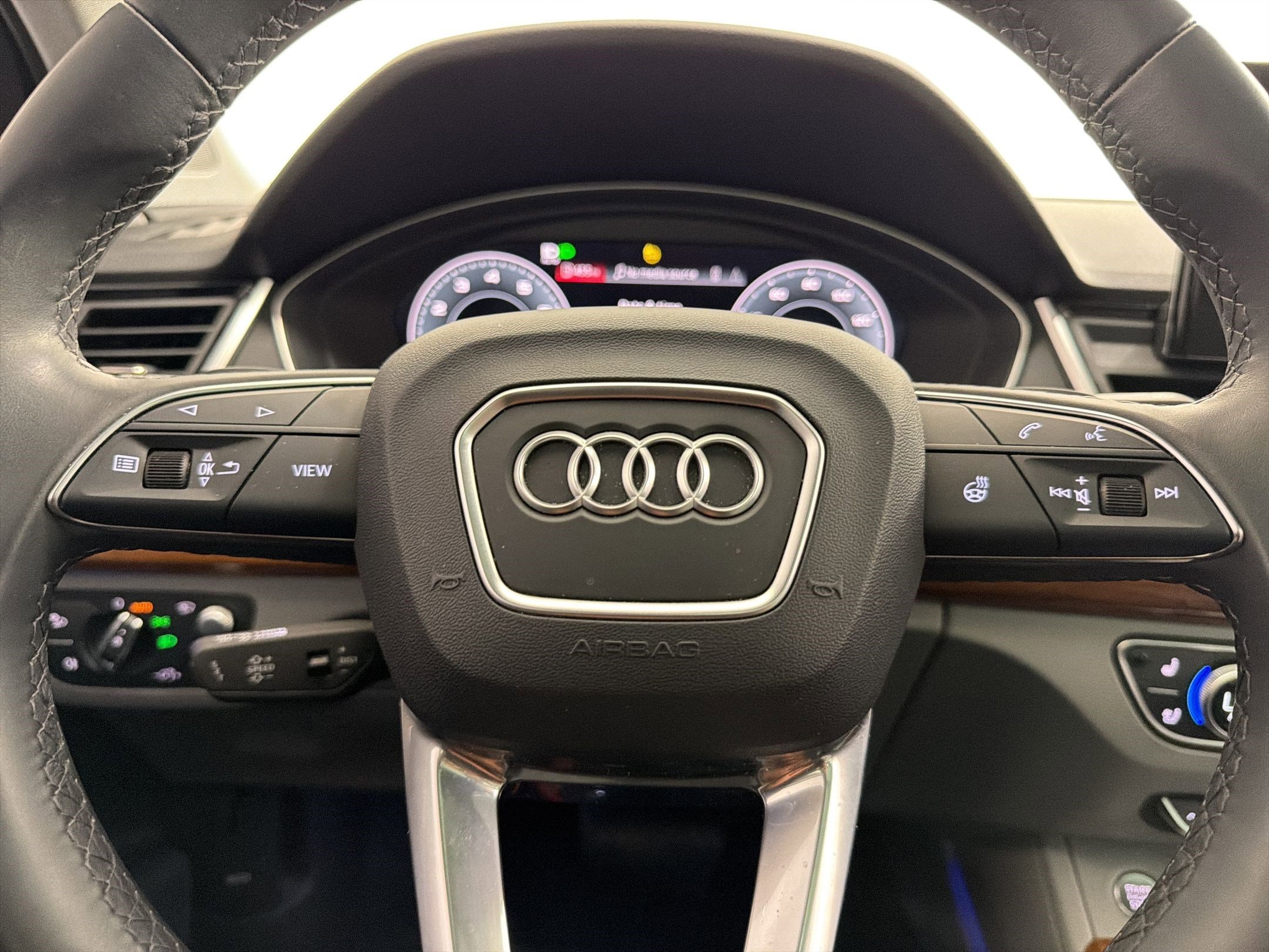 Used 2023 Audi Q5 2.0T Prestige AWD/4WD image 15