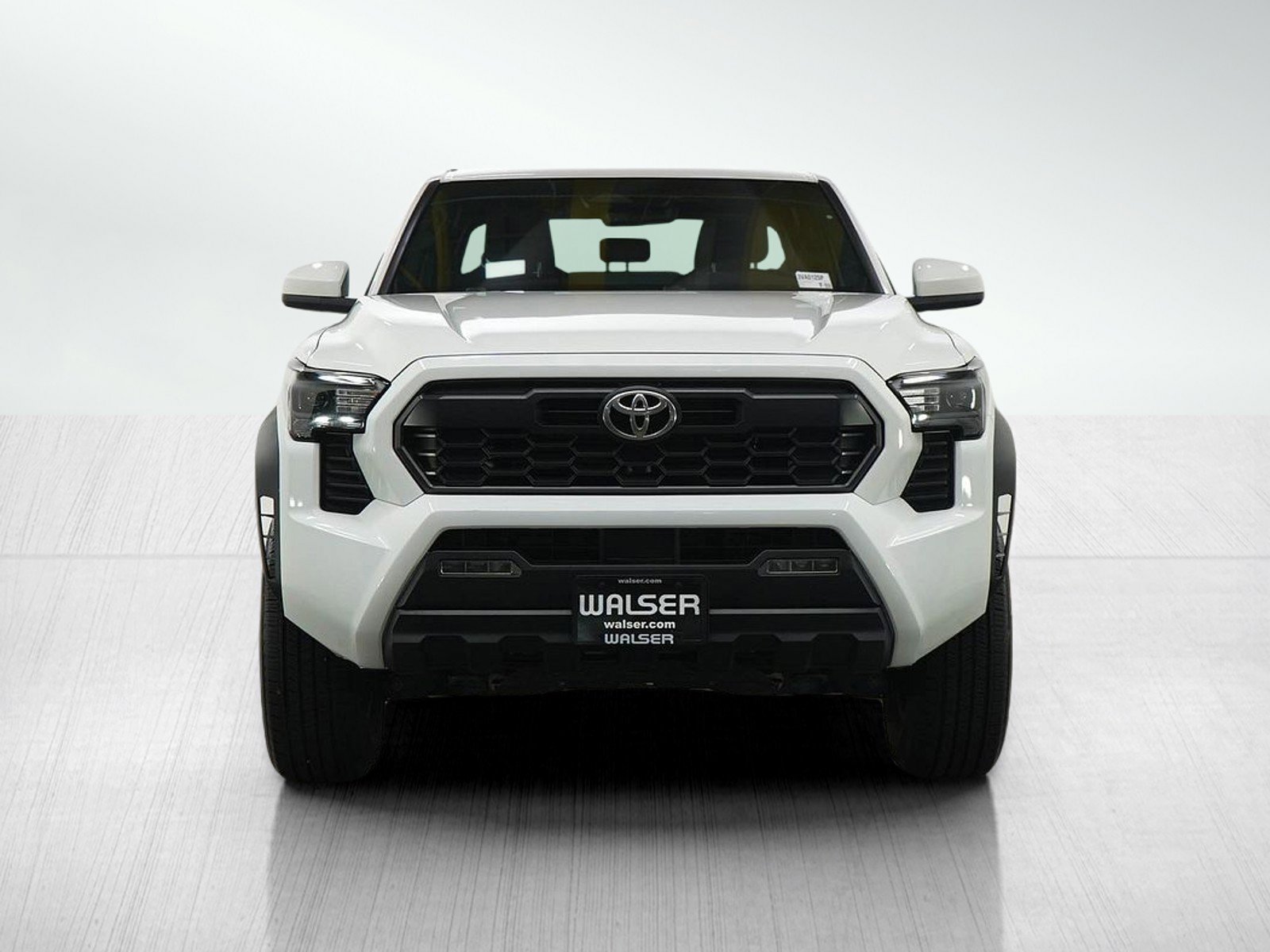 Used 2024 Toyota Tacoma TRD Off-Road AWD/4WD image 8