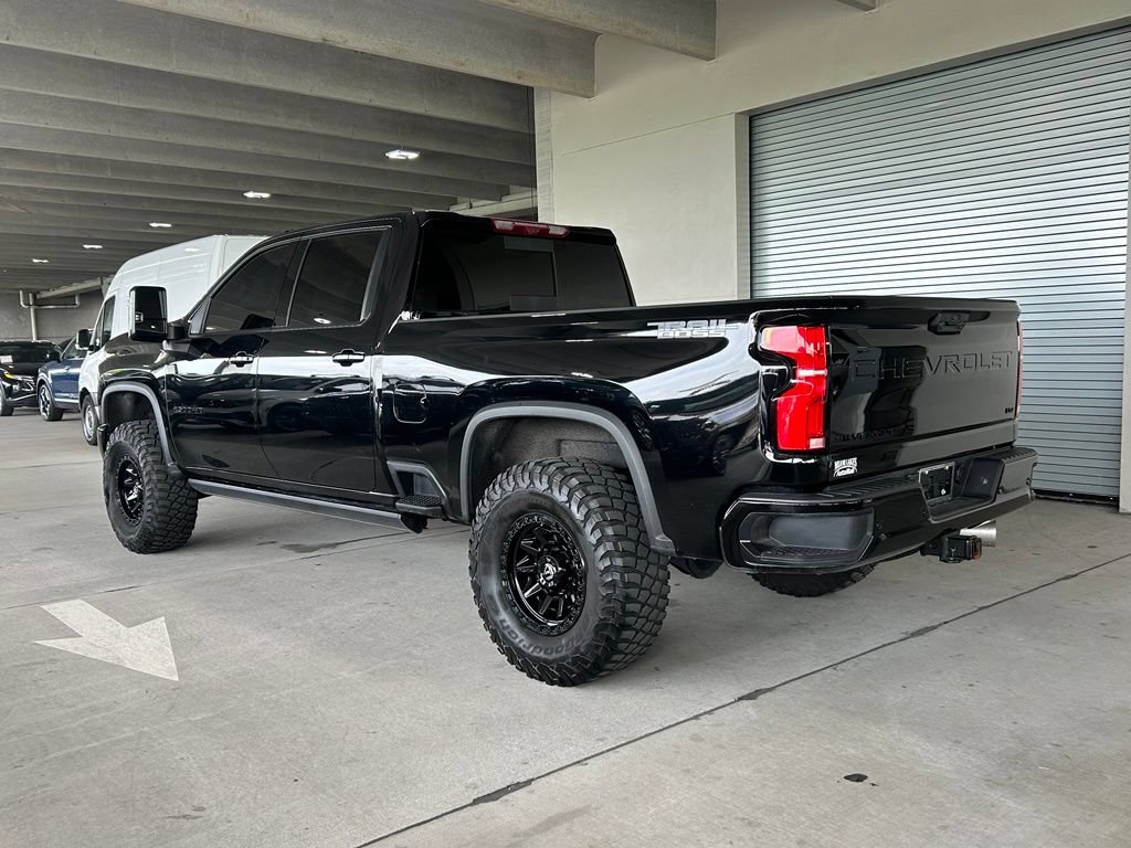 Used 2025 Chevrolet Silverado 2500 LTZ w/ Trail Boss Package AWD/4WD image 7