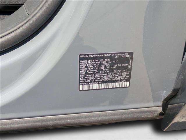 New 2025 Volkswagen Atlas Cross Sport SEL Premium R-Line image 18