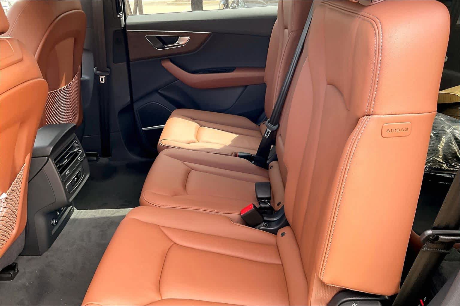 New 2026 Audi Q7 2.0T Premium AWD/4WD image 17