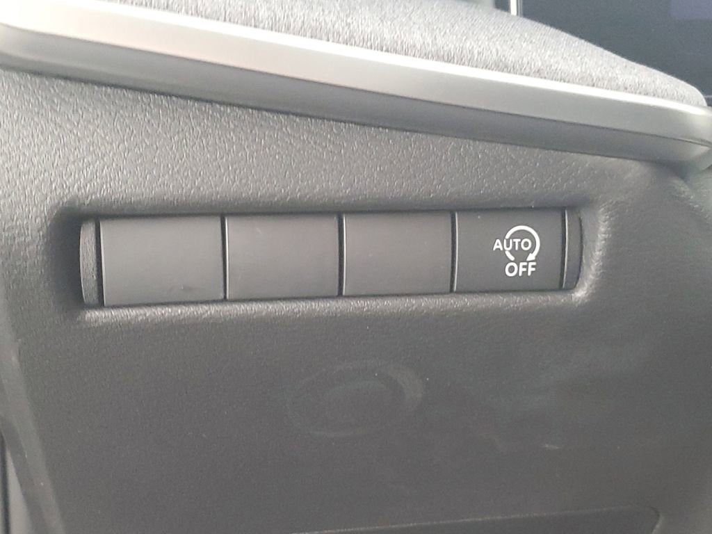 New 2026 Nissan Kicks SV w/ Cold Weather Package image 26