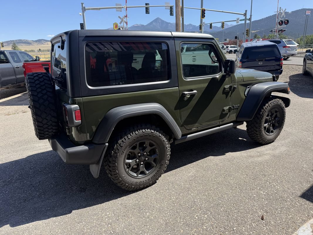 Used 2022 Jeep Wrangler Sport AWD/4WD image 19