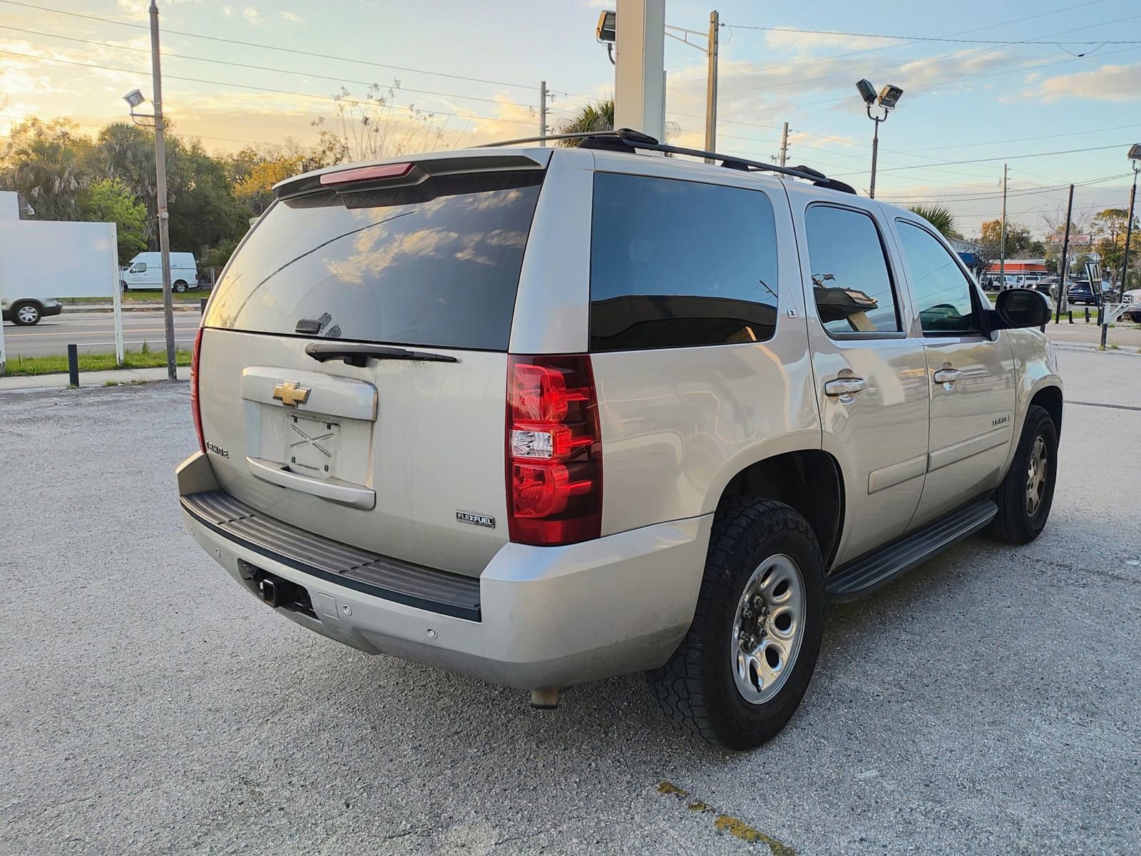Used 2007 Chevrolet Tahoe LT RWD image 6