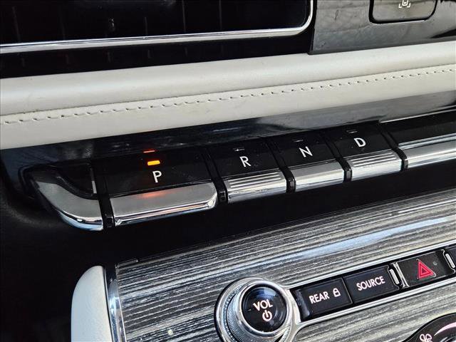 Used 2021 Lincoln Aviator Black Label Grand Touring w/ Class IV Trailer Tow Package image 12