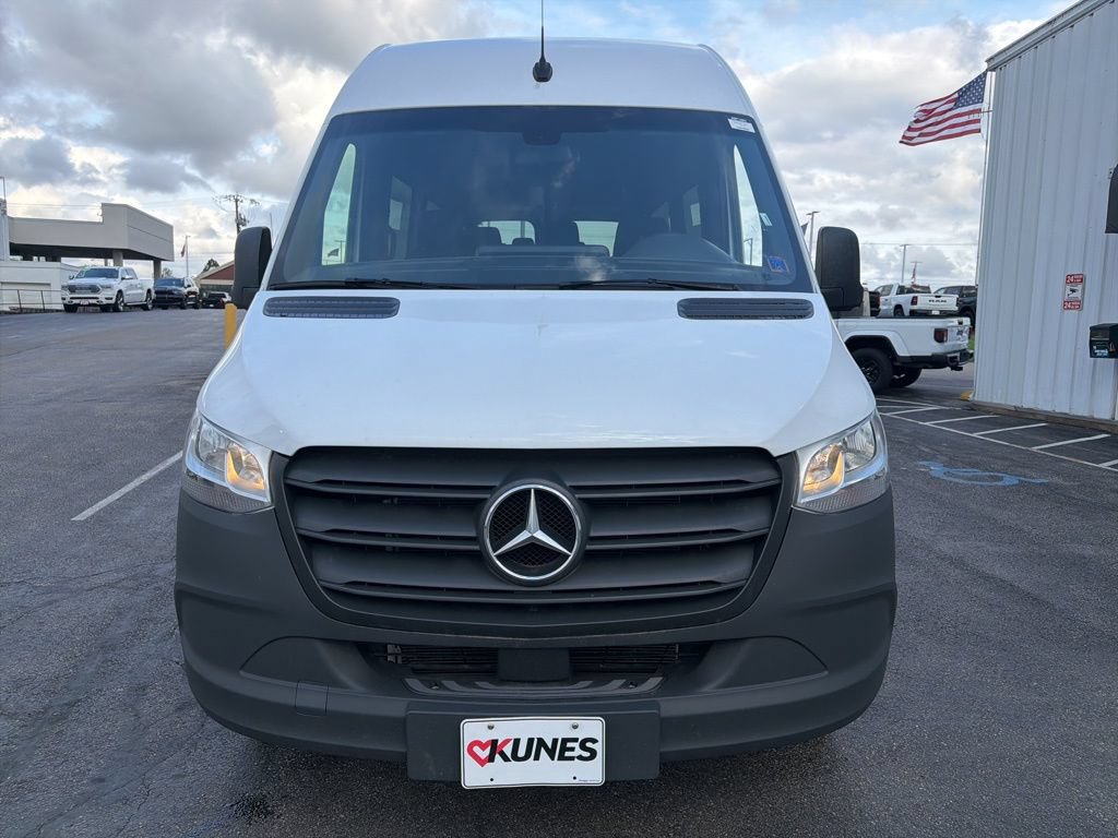 Used 2024 Mercedes-Benz Sprinter 2500 image 10