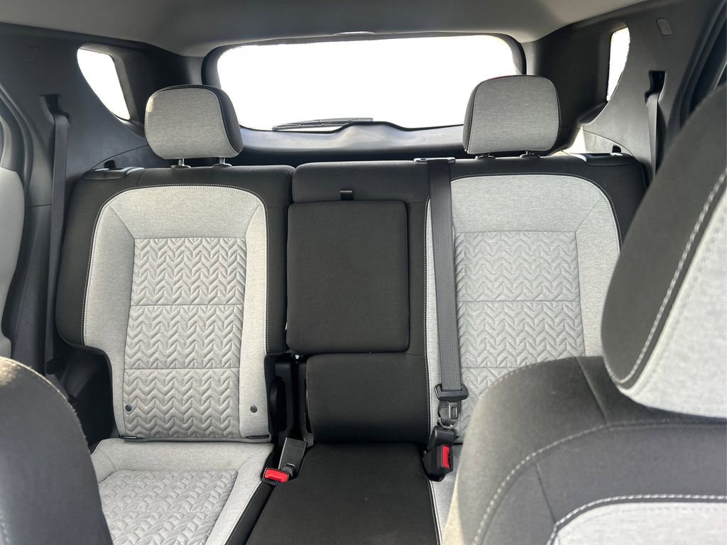 Used 2024 Chevrolet Equinox LS w/ LS Convenience Package AWD/4WD image 10