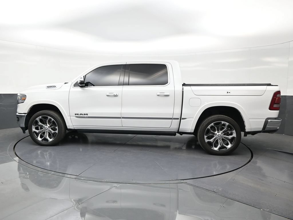 Used 2024 RAM 1500 Limited AWD/4WD image 2