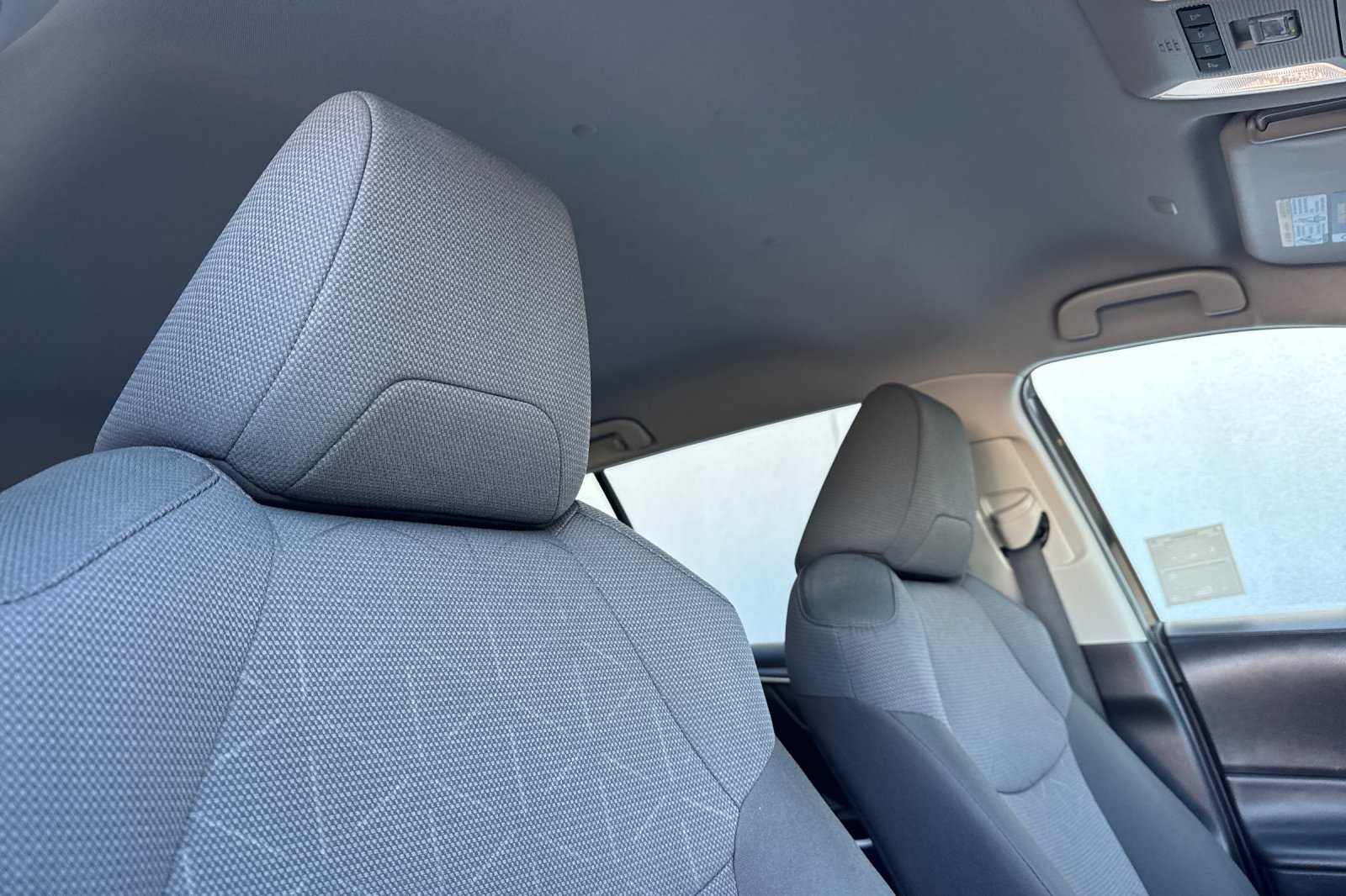 Certified 2025 Toyota RAV4 XLE FWD image 17