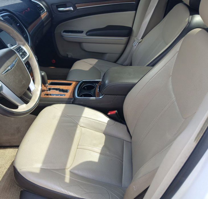 Used 2012 Chrysler 300 C Luxury Series w/ Beats Audio Group image 3