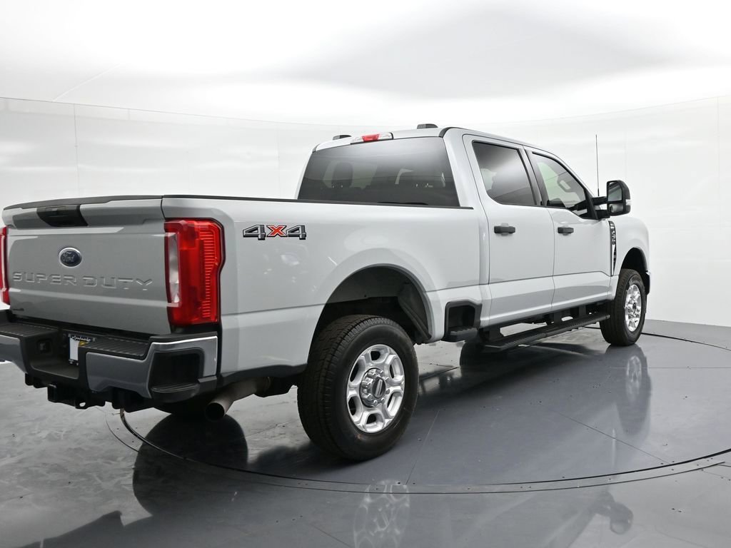 Used 2025 Ford F250 XLT image 6