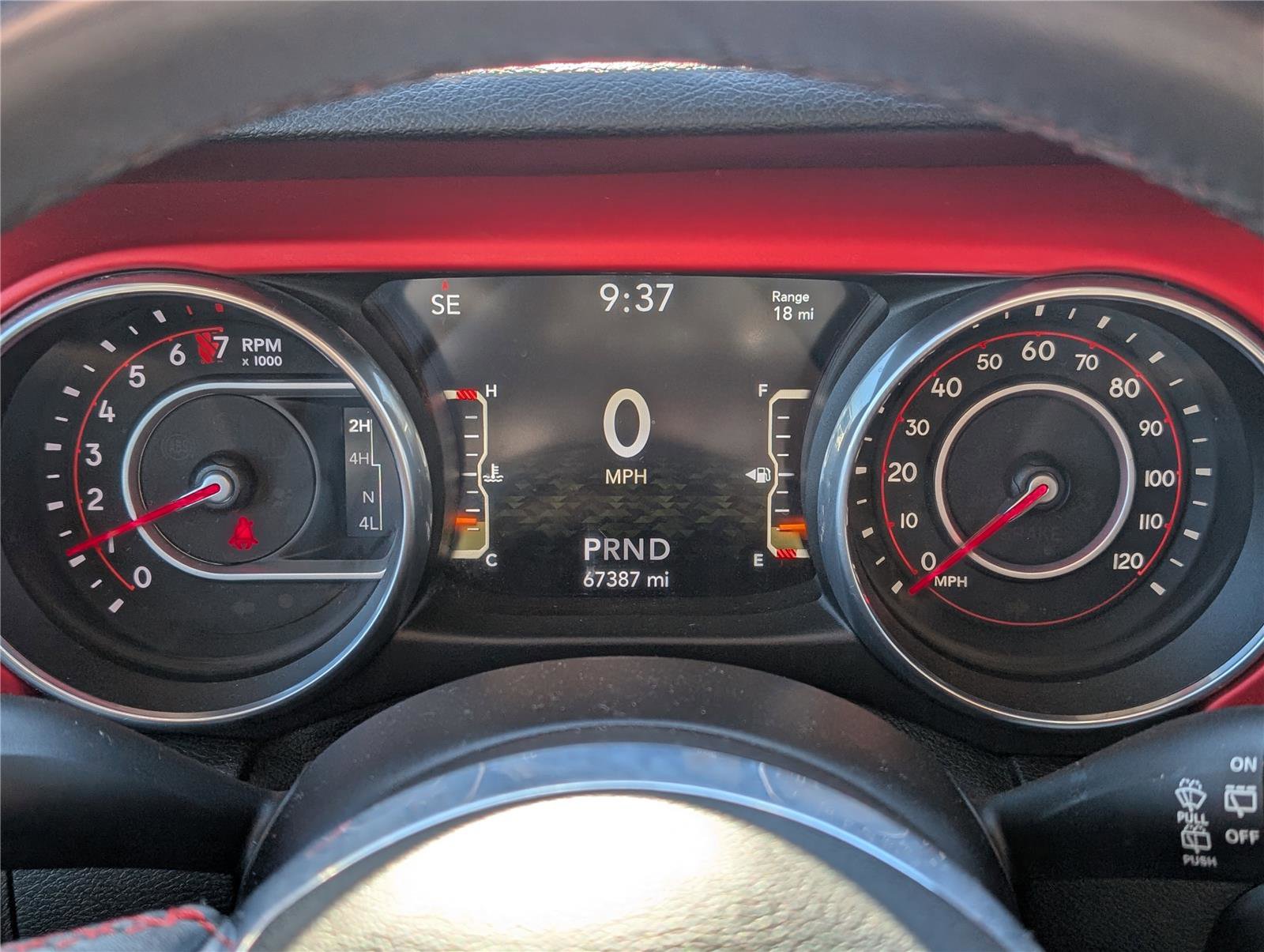 Used 2018 Jeep Wrangler Unlimited Rubicon image 30