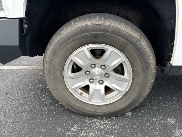 Used 2018 Chevrolet Silverado 1500 LT w/ All Star Edition RWD image 10