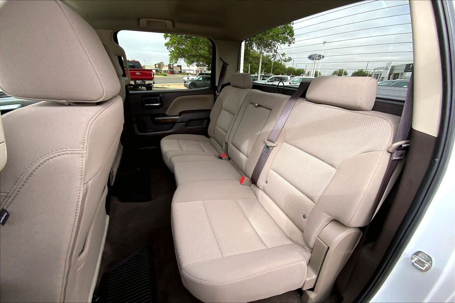 Used 2018 Chevrolet Silverado 1500 LT w/ Texas Edition RWD image 21