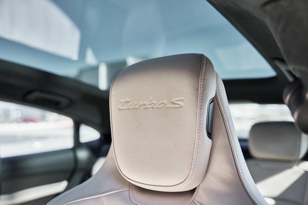 Used 2020 Porsche Taycan Turbo S AWD/4WD image 48