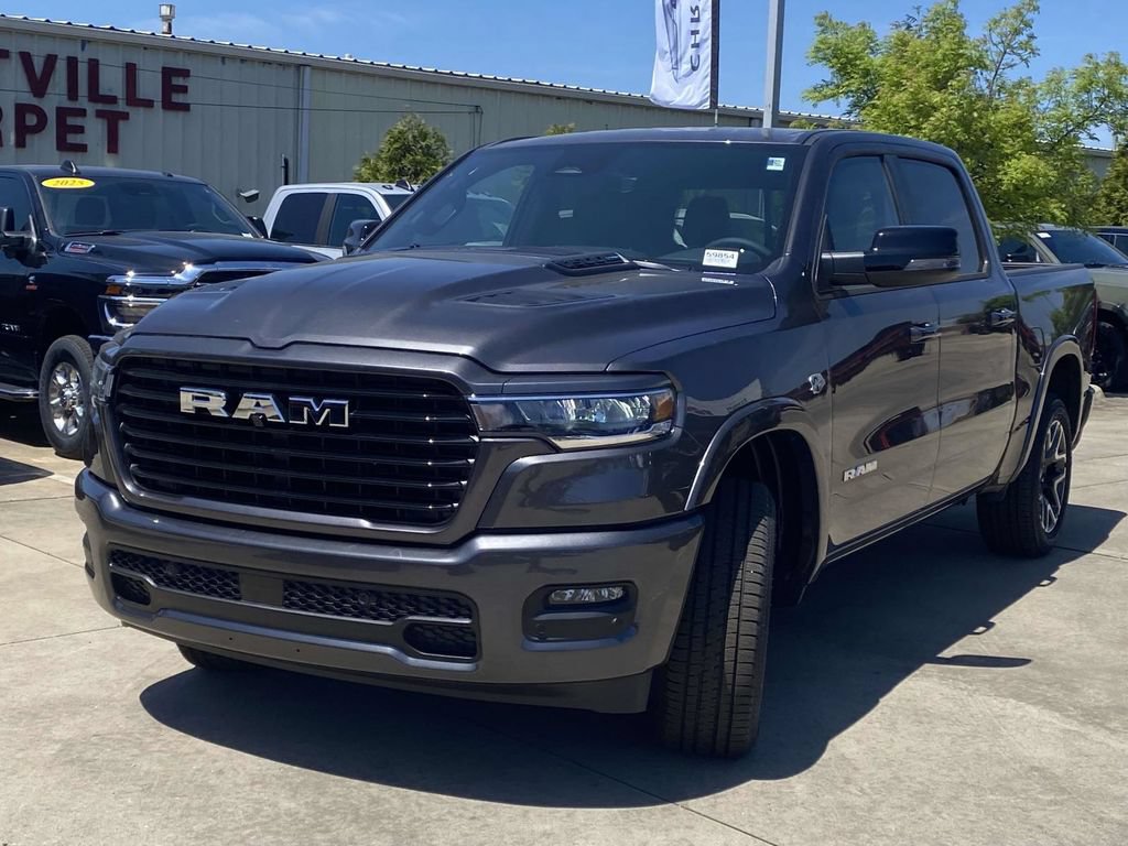 New 2026 RAM 1500 Laramie w/ Sport Appearance Package AWD/4WD image 34
