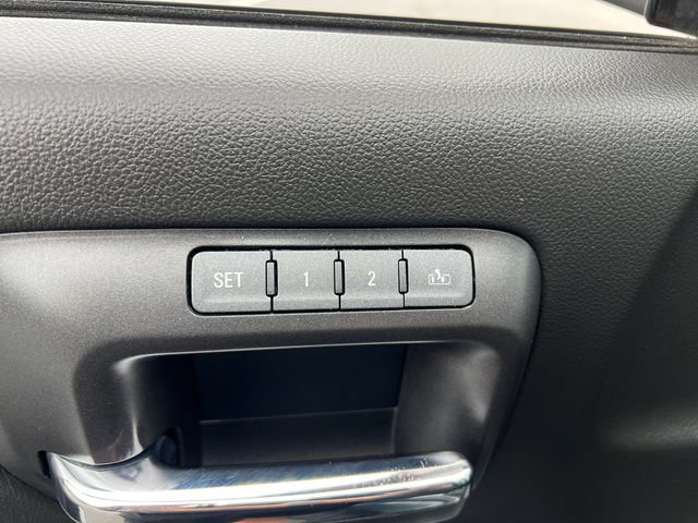 Used 2017 Chevrolet Silverado 1500 LTZ Z71 w/ LTZ Plus Package AWD/4WD image 12