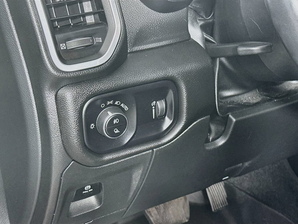Certified 2023 RAM 1500 Big Horn AWD/4WD image 18