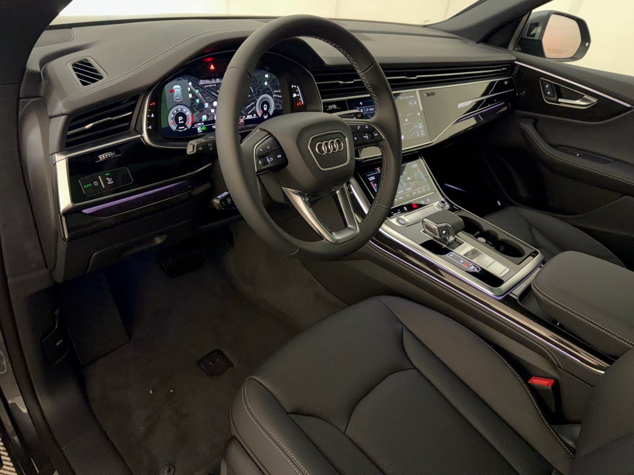 New 2027 Audi Q8 Premium Plus AWD/4WD image 4