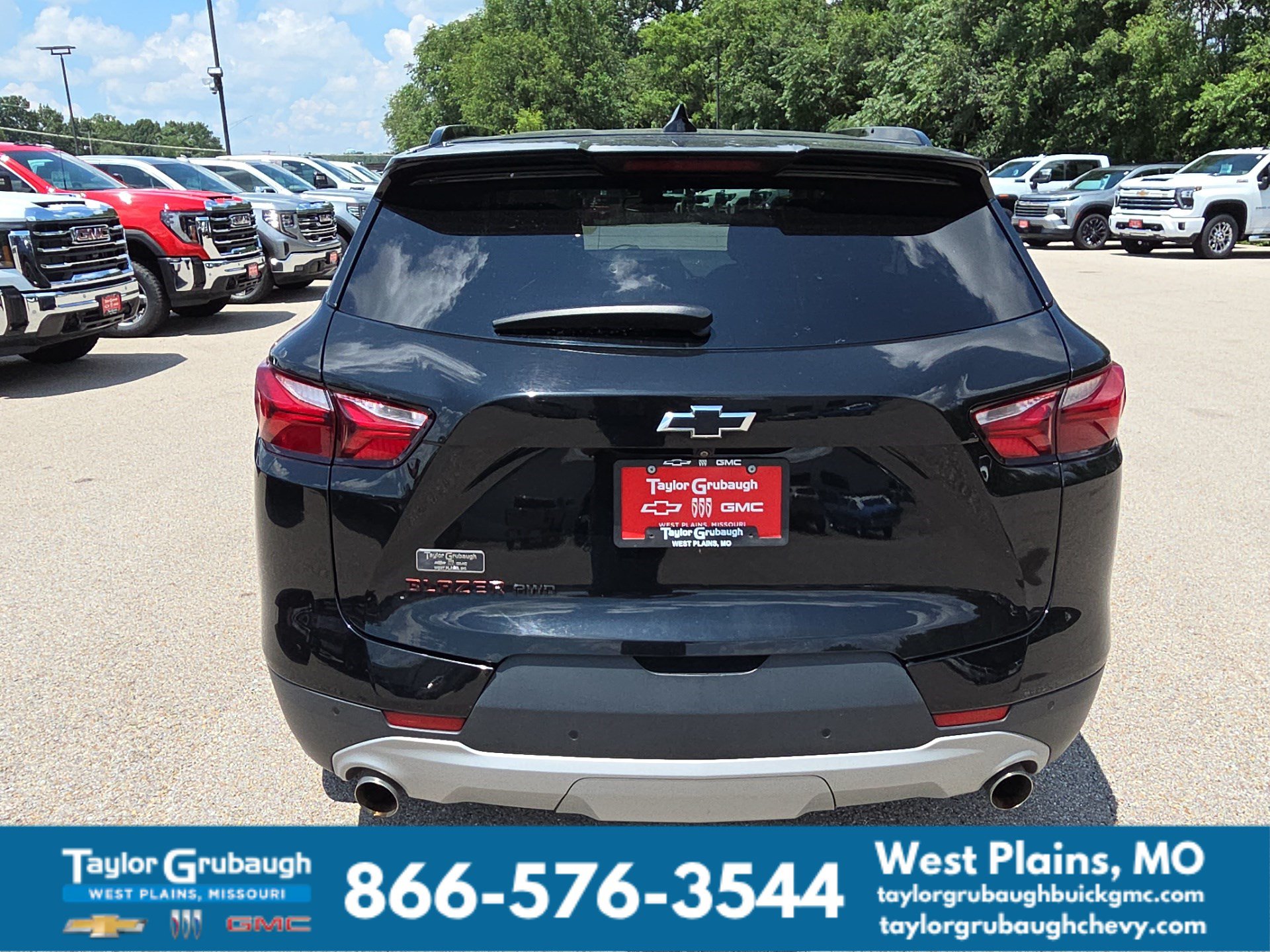 Used 2021 Chevrolet Blazer LT w/ Redline Edition AWD/4WD image 7
