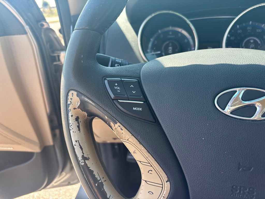 Used 2011 Hyundai Sonata Limited FWD image 16